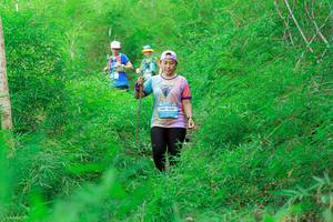 BIB: 1256
                            <button type="button" onclick="openModal(22094845)" class="btn btn-primary btn-sm float-right btn-popup" data-toggle="modal" data-target=".modal-high-quality">
                        <i class="fas fa-shopping-cart"></i> Add to Cart
                    </button>
                                            <button type="button" onclick="isThisMe(22094845, true)" class="btn btn-success btn-sm float-right btn-popup btn-isme hidden" data-toggle="tooltip" data-placement="bottom" title="นี่คือรูปของคุณใช่ไหม คลิกที่นี่เพื่อเอาเข้าอัลบั้ม">
                        <i class="fas fa-plus"></i> Add to album
                    </button>
                    <button type="button" onclick="isThisMe(22094845, false)" class="btn btn-warning btn-sm float-right btn-popup btn-isnotme hidden">
                        <i class="fas fa-ban"></i> Remove from album
                    </button>